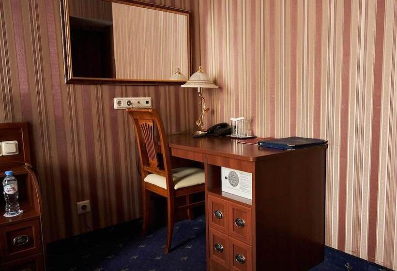 호텔 Belvedere Nevsky Business