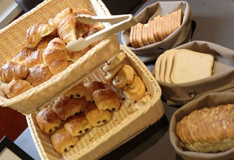 Best Western The Hotel Versailles