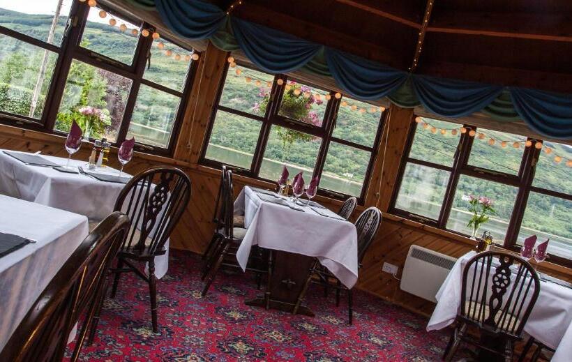 فندق Cairndow Stagecoach Inn