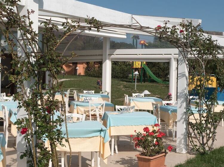 Отель Cala Reale