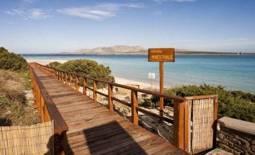 Отель Cala Reale