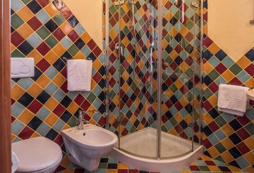 Отель Cala Reale