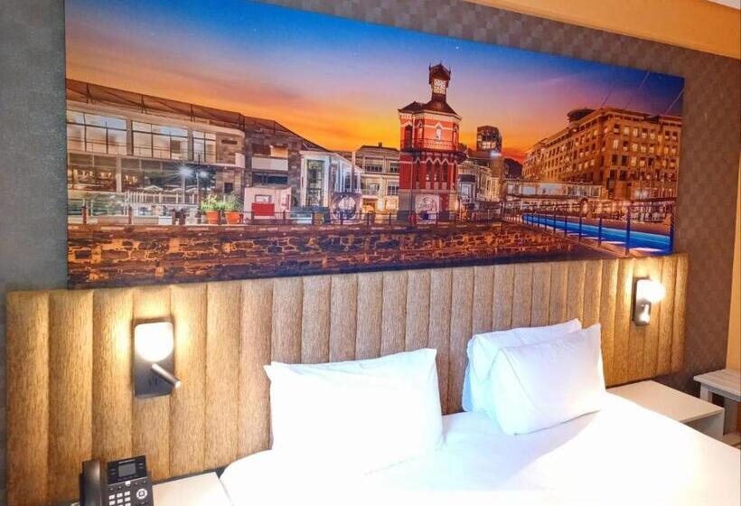 호텔 Cape Diamond Boutique