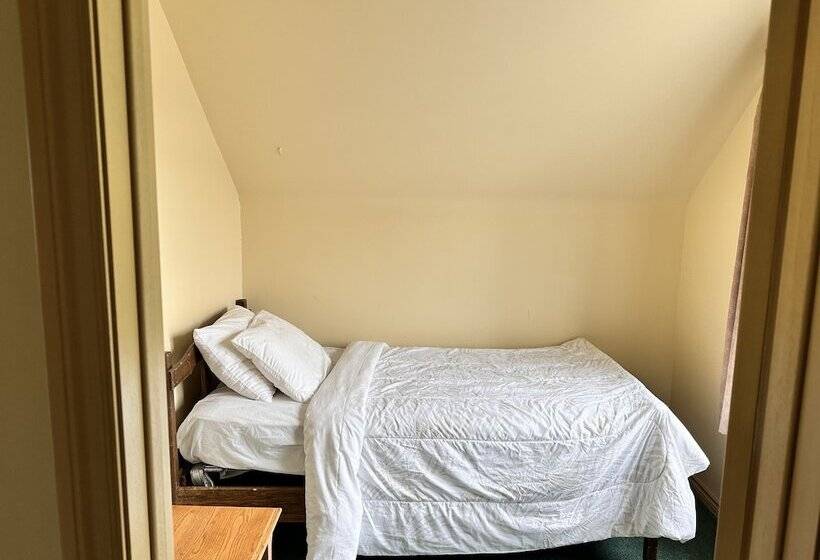 בית מלון כפרי Ceilidh Country Lodge