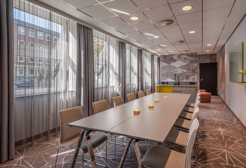 בית מלון כפרי Cologne Marriott
