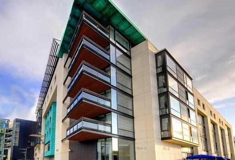 בית מלון כפרי The D