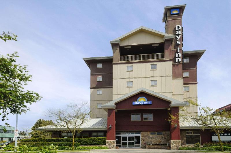 호텔 Days Inn By Wyndham Vancouver Airport