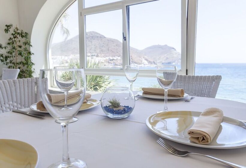 ホテル Dona Pakyta