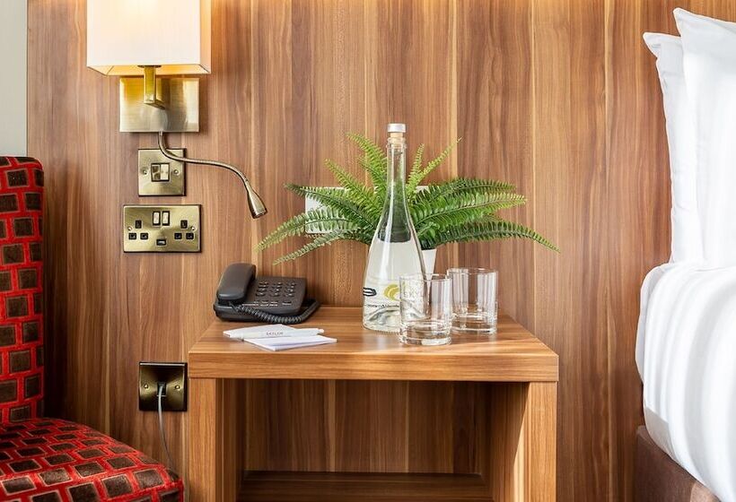 호텔 Dublin Skylon