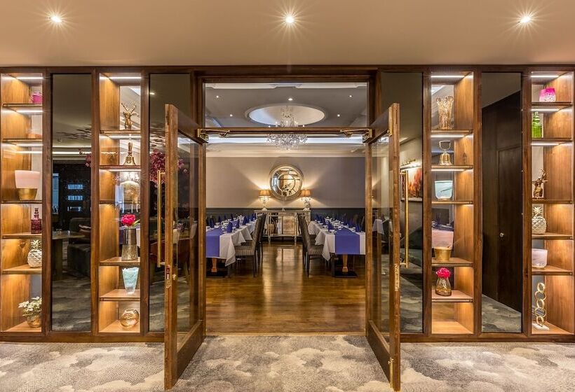 호텔 Dublin Skylon