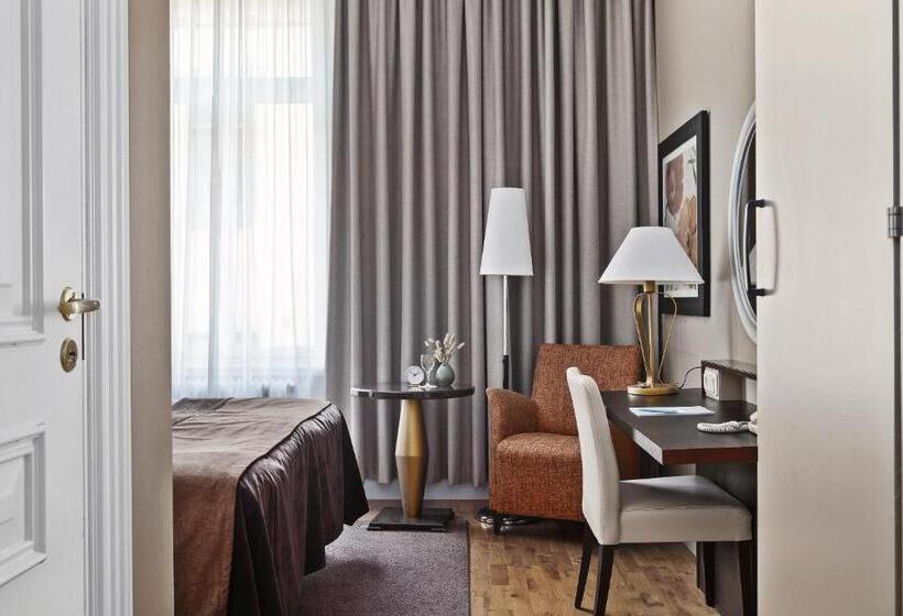Elite Hotel Knaust