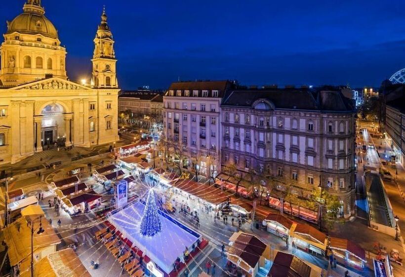 בית מלון כפרי Equity Point Budapest