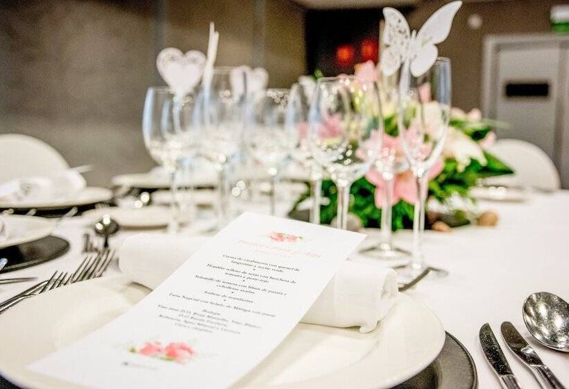 בית מלון כפרי Eurostars Madrid Congress