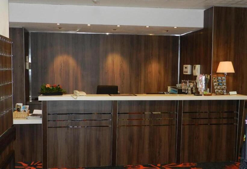 هتل Gloria Et Avenue