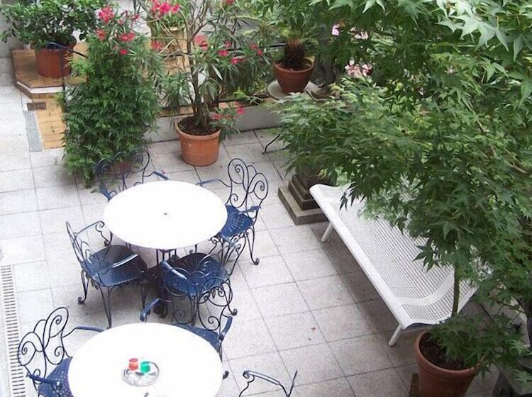 هتل Gloria Et Avenue