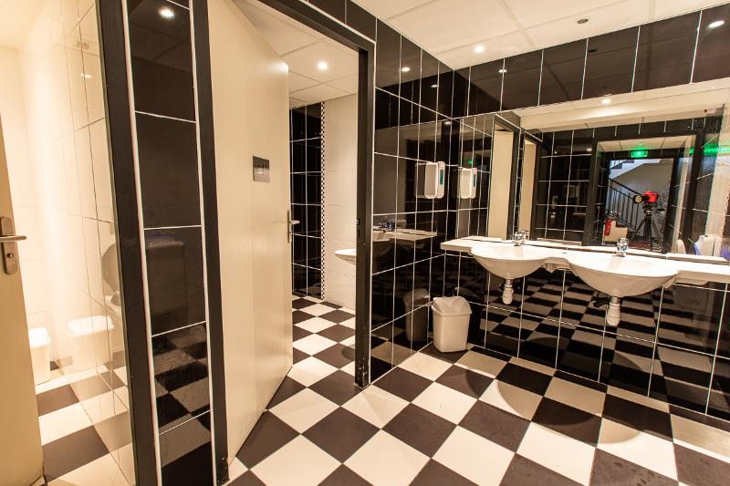 هتل Gloria Et Avenue