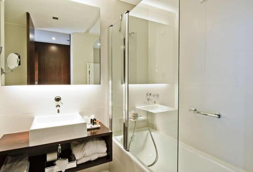 호텔 Golden Tulip Sao Joao Da Madeira