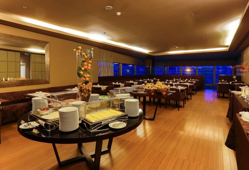 호텔 Golden Tulip Sao Joao Da Madeira