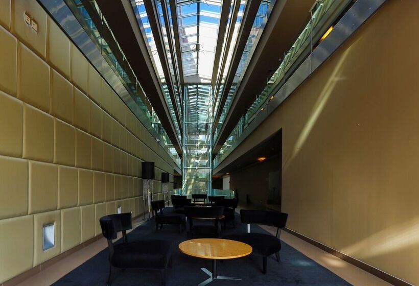 호텔 Golden Tulip Sao Joao Da Madeira