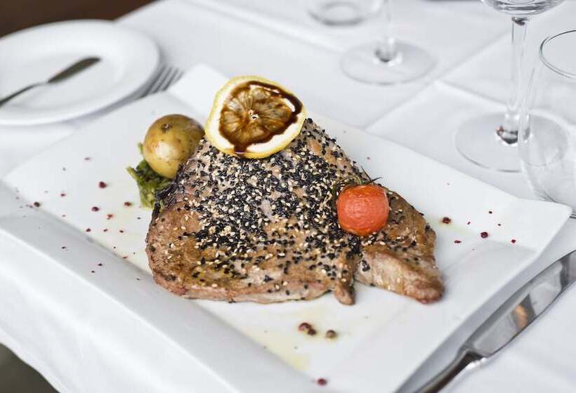 호텔 Golden Tulip Sao Joao Da Madeira