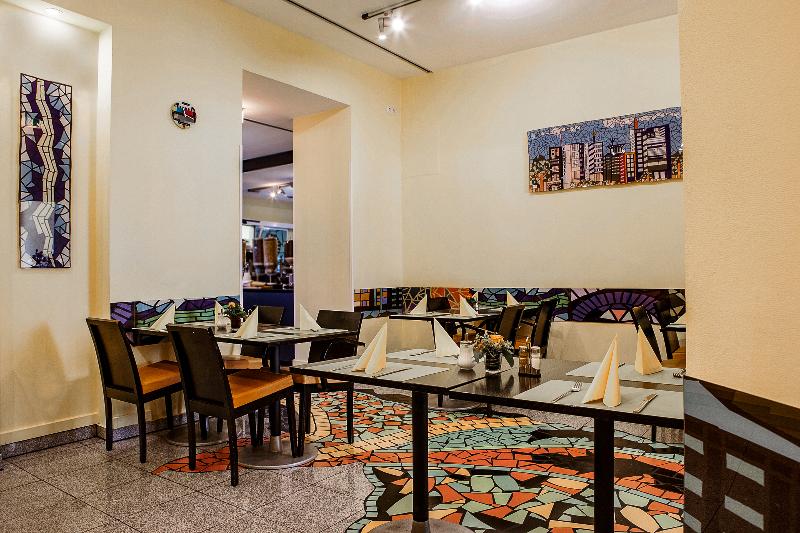 Grand Hotel Downtown