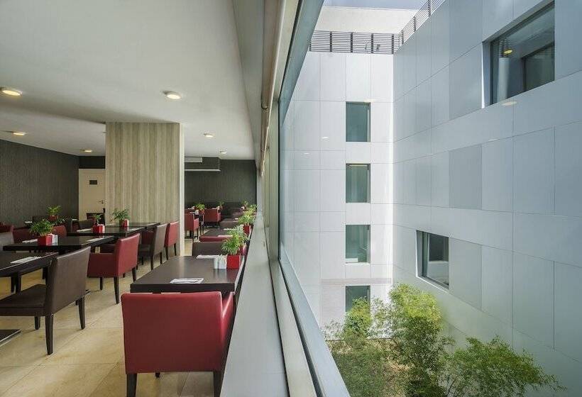 Hotel Hf Fenix Urban