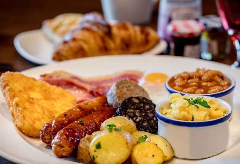 בית מלון כפרי Hilton Dublin Airport