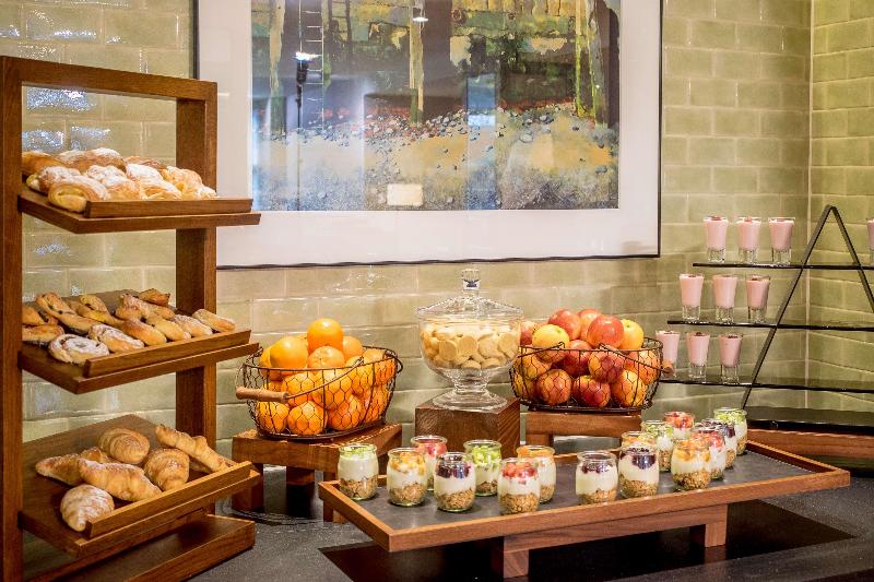 ホテル Hilton London Canary Wharf