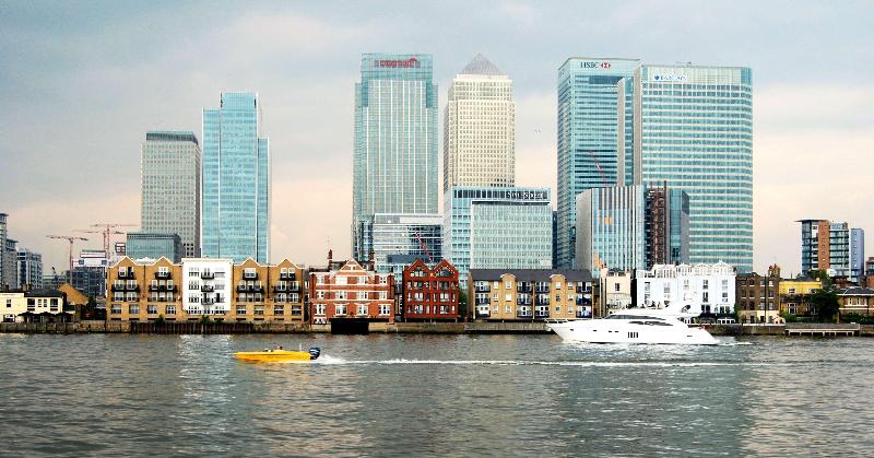 هتل Hilton London Canary Wharf