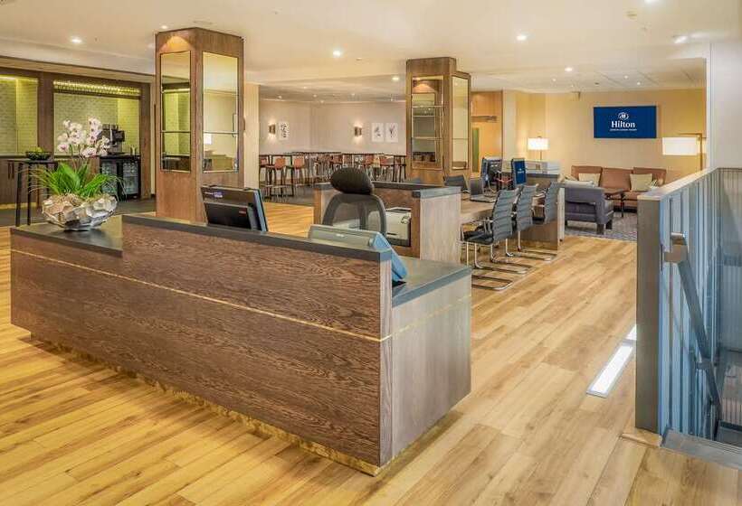 ホテル Hilton London Canary Wharf