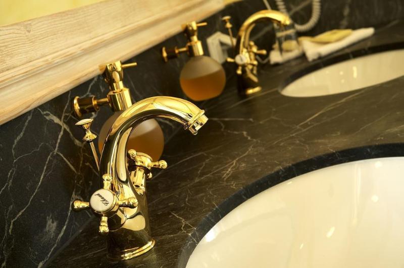 ホテル Hirschen In Freiburglehen