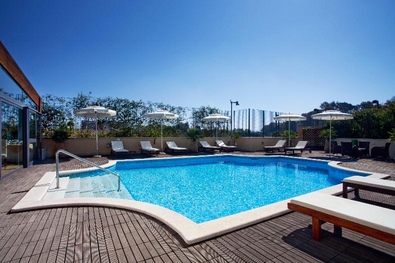 ホテル Holiday Inn Cagliari, An Ihg