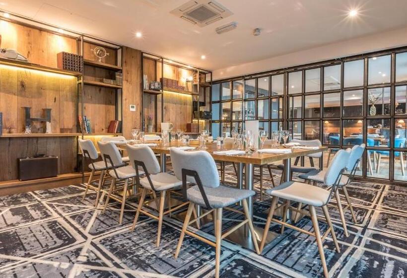 酒店 Holiday Inn Manchester Central Park By Ihg