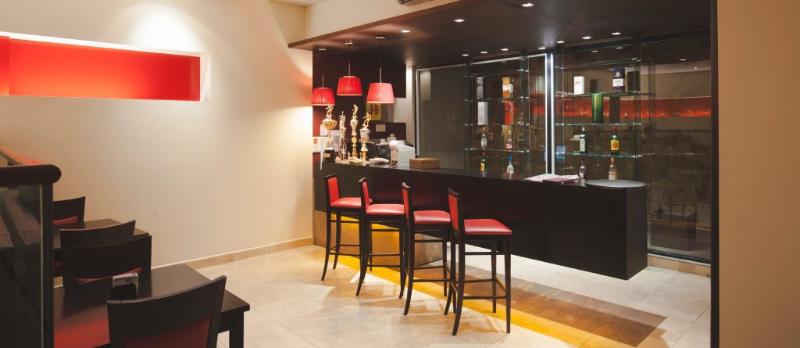 Отель Howard Johnson Plaza Jujuy