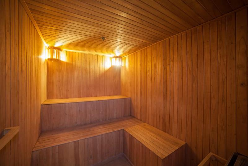 Отель Howard Johnson Plaza Jujuy