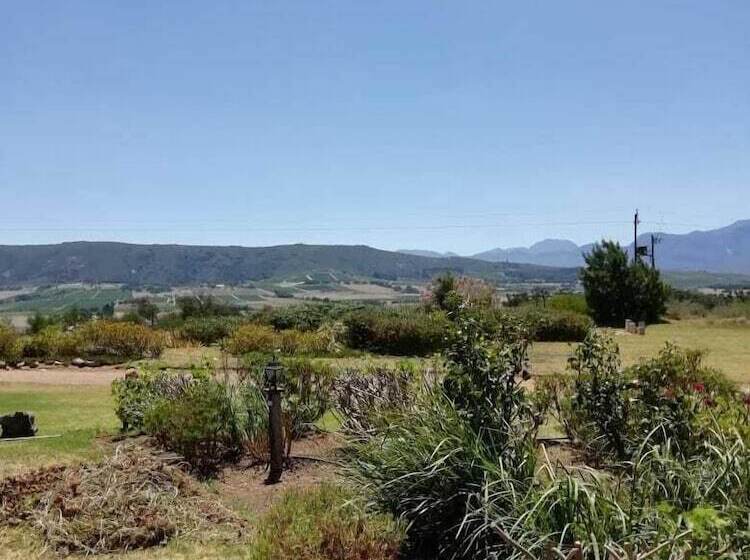 فندق Joie De Vevre Conferences