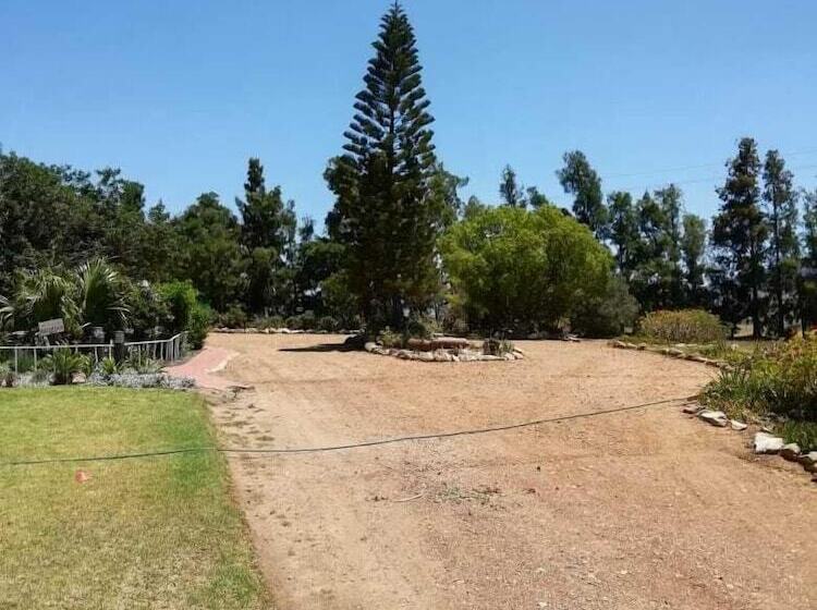 فندق Joie De Vevre Conferences