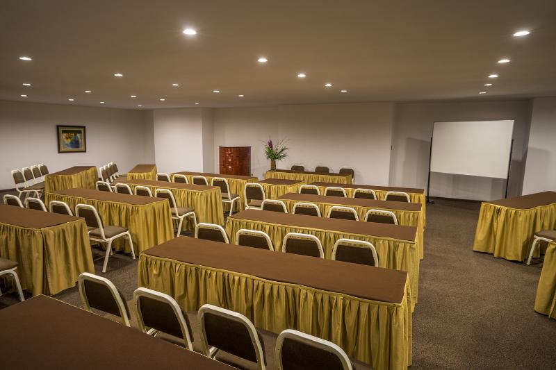 Hotel Jose Antonio Executive