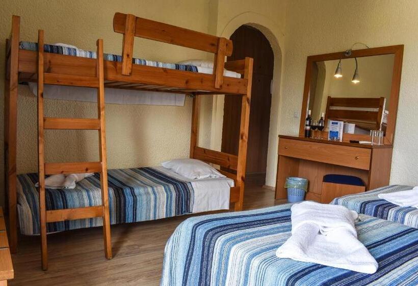 בית מלון כפרי Kanelli Beach