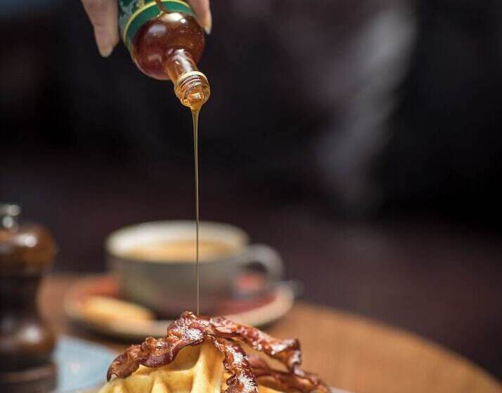 Отель Kilkenny Pembroke