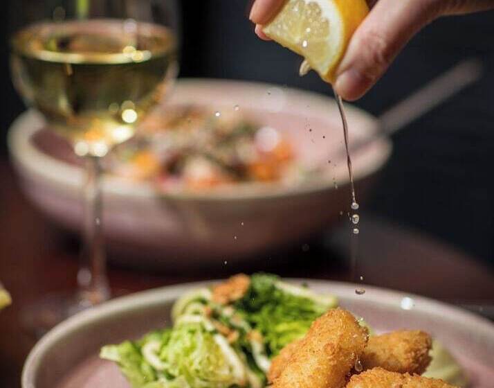 Отель Kilkenny Pembroke