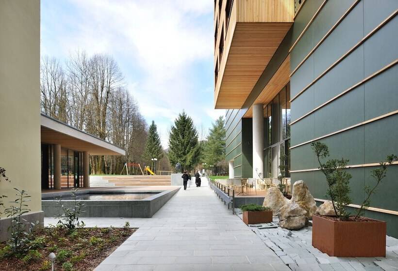 هتل Kristal  Terme Krka