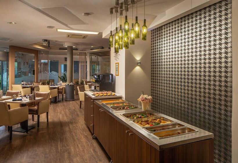 Отель Kristály