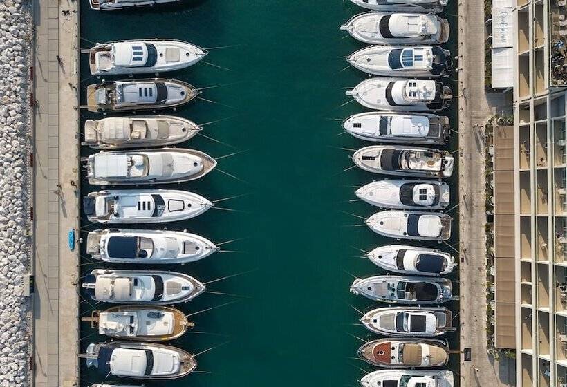 هتل Le Méridien Lav, Split