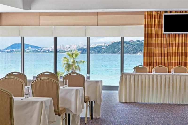 هتل Le Méridien Lav, Split