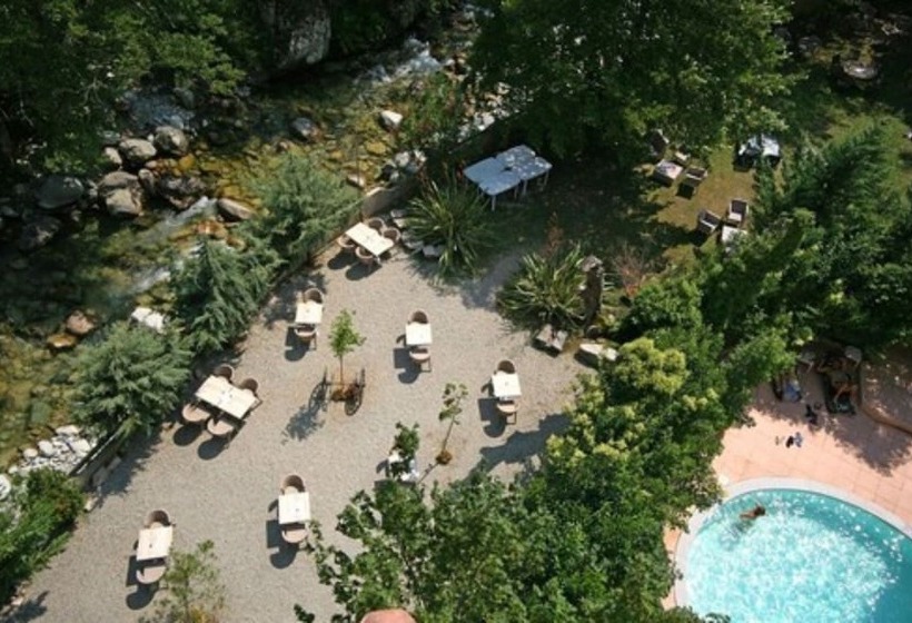 هتل Les Jardins De La Glaciere