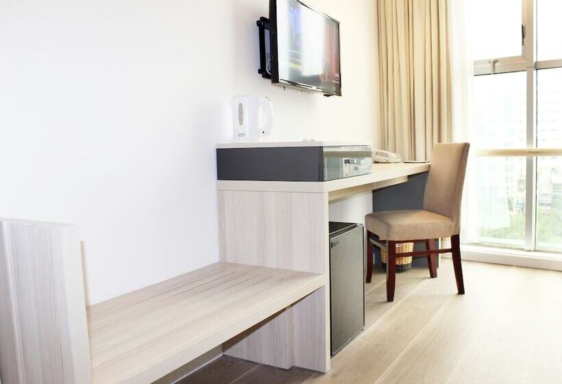 Liberty Hotel Saigon Greenview