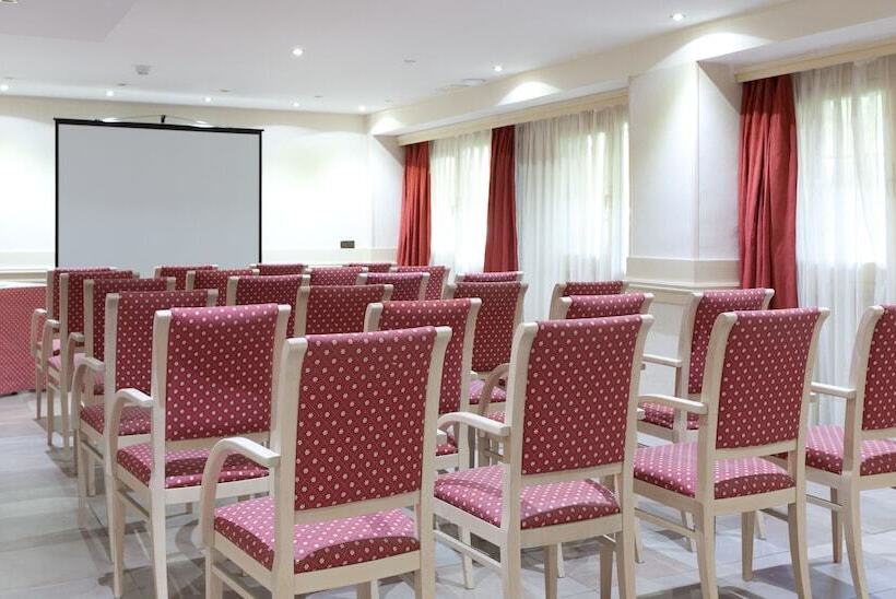 هتل Luze Castellana