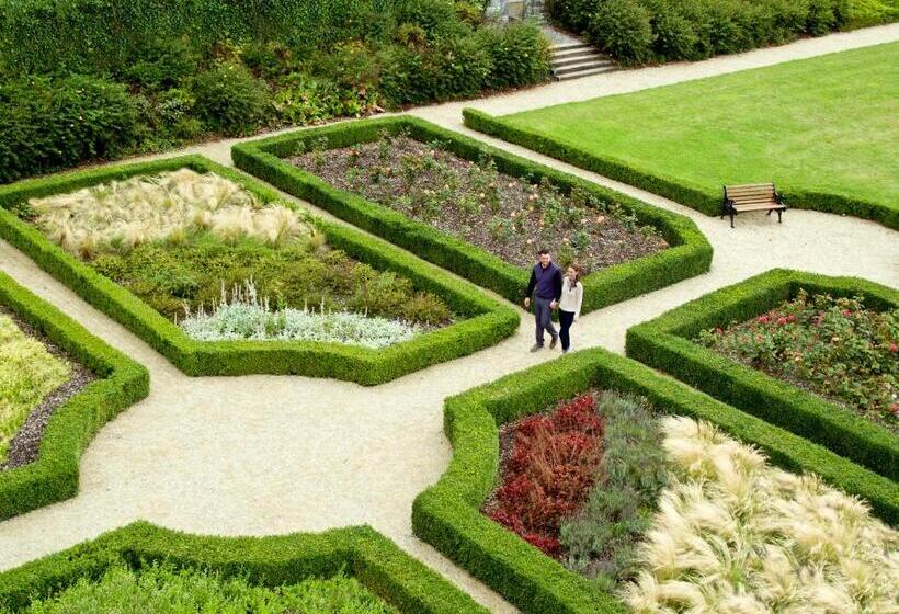 Отель Lyrath Estate