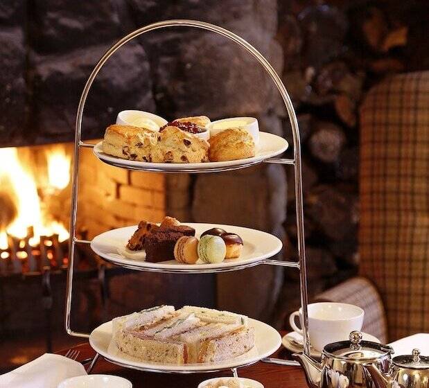 فندق Macdonald Houstoun House